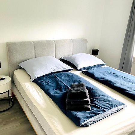 Zollernalb-Apartment G6 Albstadt Buitenkant foto
